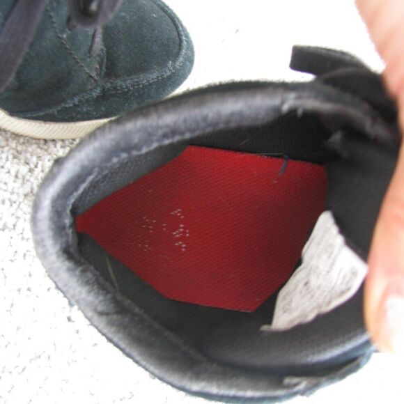 Sorel Out And About suede sneakers 6.5 - Picture 9 of 10